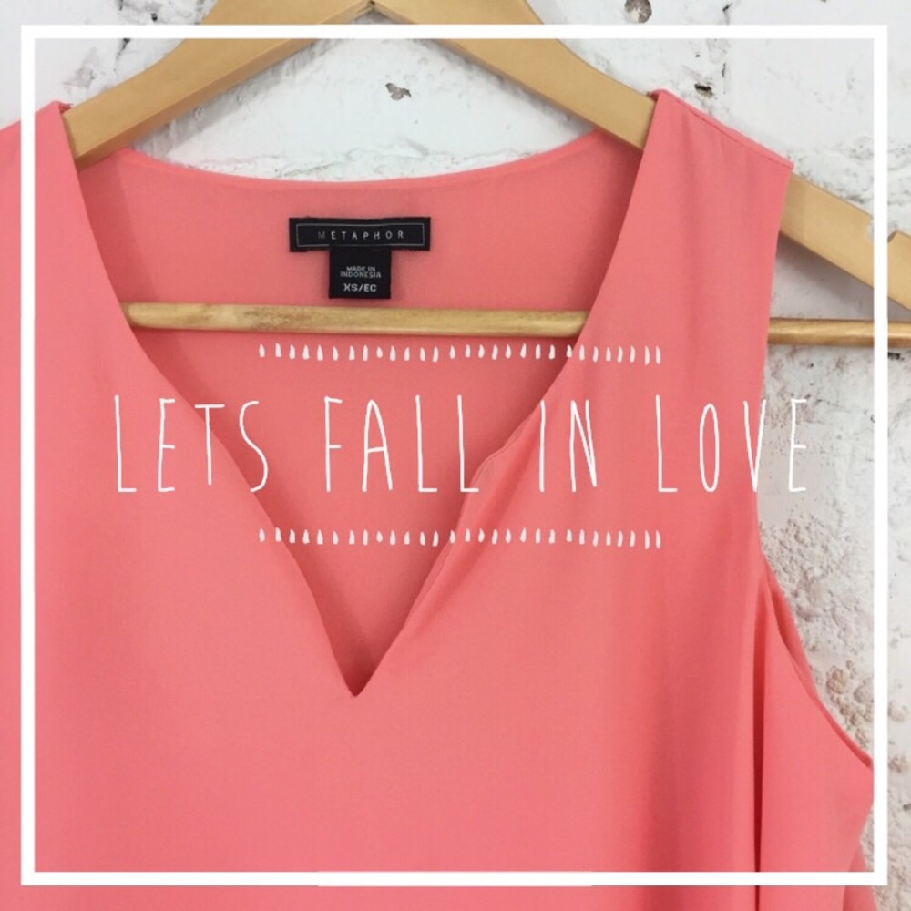 METAPHOR Coral Tiered Trapeze V-Neck Sleeveless XS